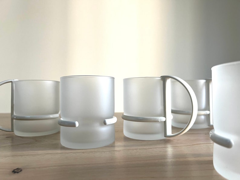 Vintage 1980s Inspiration Frosted Glass Mugs With Plastic Handles, Set of 5 image 4