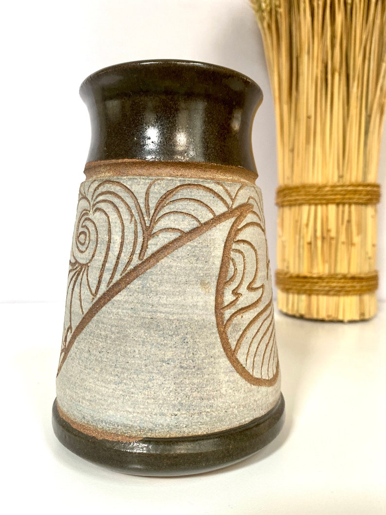 vase de poterie studio vintage Vase en poterie en grès des années 1970 Vase rétro en grès céramique Faïence des années 1970 image 3