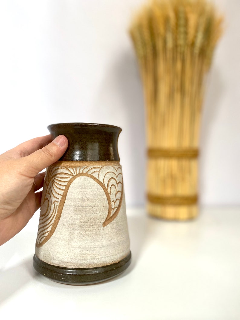 vase de poterie studio vintage Vase en poterie en grès des années 1970 Vase rétro en grès céramique Faïence des années 1970 image 7