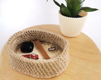 Oval jute tray with handles, key holder, catch all tray, trinket tray, desk tray, catchall tray, entryway key bowl, key dish, cottage core