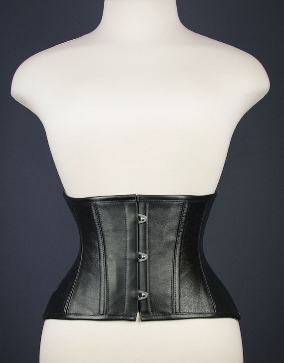 Wasp Waist Vs Hourglass