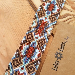 Pulsera de la amistad ancha trenzada hecha a mano en colores naturales para mujeres, hombres y niños; pulsera bohemia gruesa tejida a mano para ella.