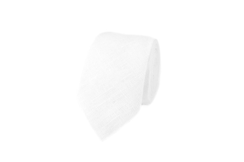 Weißes Einstecktuch/Einstecktuch aus Leinen, erhältlich mit schmaler schmaler oder normaler Trauzeugenkrawatte für Hochzeiten oder formelle Veranstaltungen Bild 3