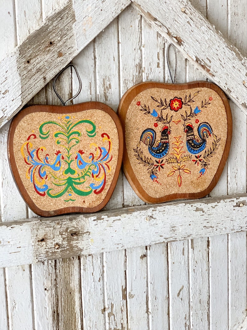 Pair of Vintage Trivets Cork and Wood Hot Plate Set Etsy