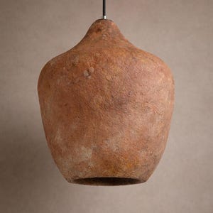 Handgemaakte papier-maché hanglamp – terracotta Wabi Sabi-lamp afbeelding 3
