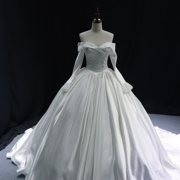 Satin Princess Wedding Dresses A Line Off The Shoulder Bride Dress Pleats Wedding Gowns