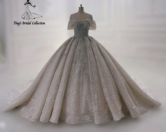 Custom-made luxury beading champagne sparkling off the shoulder with rose beading princess ballgown royal wedding dress,veil is not included