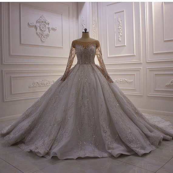 Bridal Gowns | Best indian wedding dresses, Engagement gowns, Fancy wedding  dresses