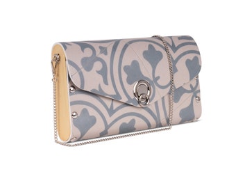 Handbag from upcycled sky blue filigree vinyl flooring and wood, vegan friendly, clutch and shoulder bag, sky blue filigree print handbag