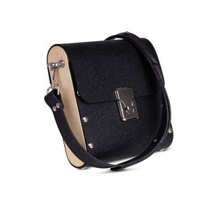 Sac messager The Highway, à partir de caoutchouc et de bois recyclés, sac messager végétalien noir, sac messager et sac à bandoulière noirs, messager pour hommes