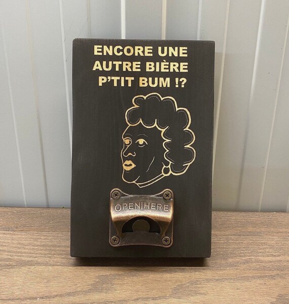Wooden wall bottle opener (Yolande Ouellet)