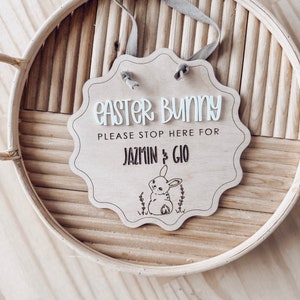 Visites du lapin de Pâques | Activités de Pâques pour les enfants | Lapin de Pâques | Cadeau panier de Pâques | Enseigne suspendue en bois |