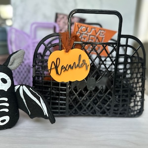 Benutzerdefinierte Name Korb Tag | Boo Anhänger | Personalisierte Schlüsselanhänger | Acryl Namensschild | Kinder Namensschild | Warenkorb Anhänger | Halloween-Anhänger | Kürbis Anhänger