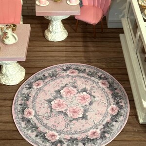 Dollhouse Miniature Pink Floral Round  Velvety Rug - 1:12 scale