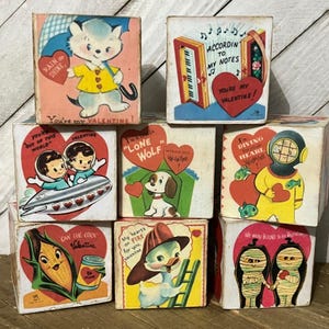 Valentine Block, Retro Valentine Decor, Vintage Valentines Decor