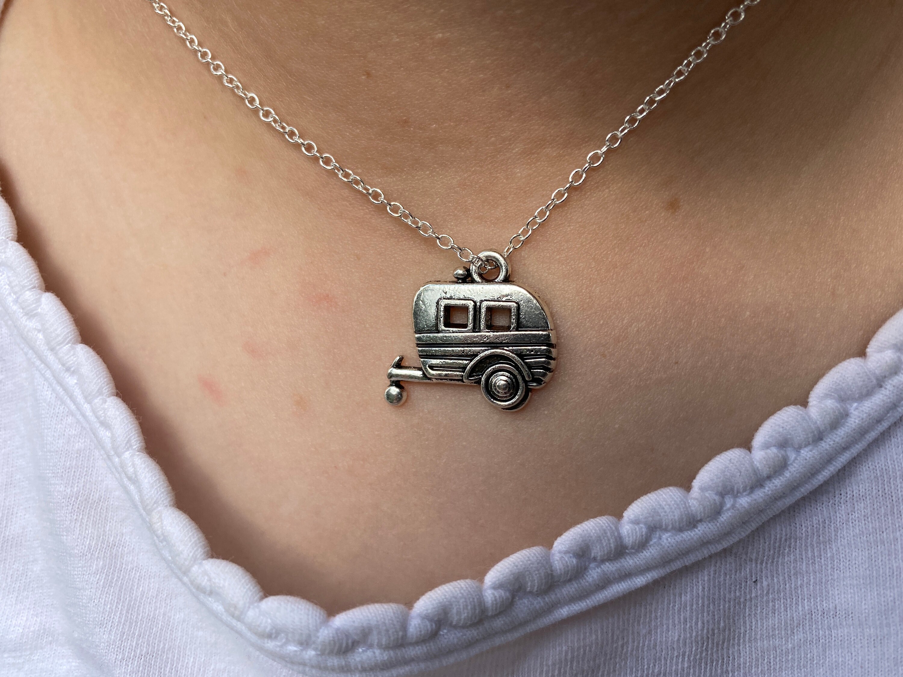 Camper Necklace Dainty Camper Necklace Camping Travel Etsy Nederland