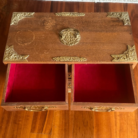 Vintage Jewelry Chest Box Wood Brass Large Heavy … - image 5