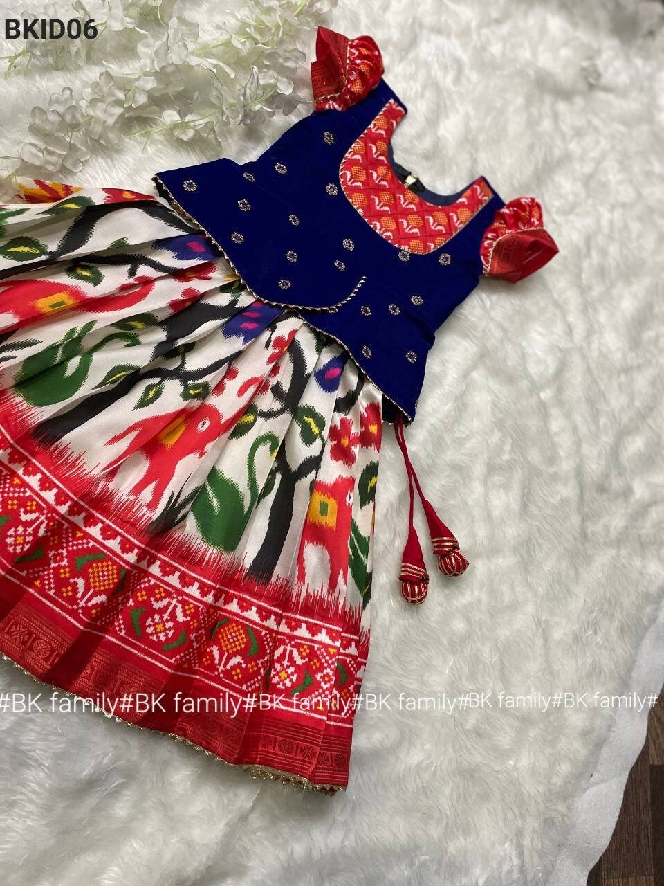 Small kids frock sale