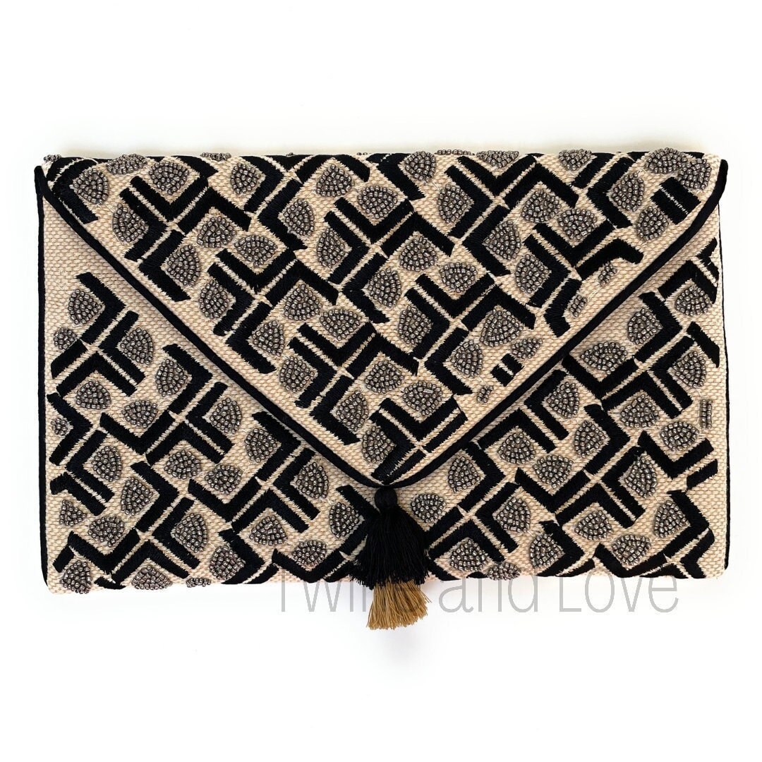 black beaded clutch purse