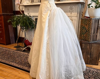 RARE Vintage 50’s Petticoat | Crinoline | Flat-front Wedding Crinoline | HUGE Petticoat | Formalwear | 1950’s Wedding Dresss Slip