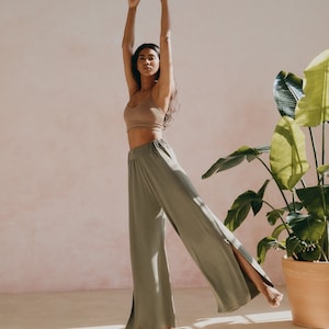 Asana Flow Pants color SAGE,  Flowy Pants, Yoga, Yoga gift, Comfy Pants, Free Flowy Pants, Wide Eco Pants, Yoga Pants, Natural Yoga Pants