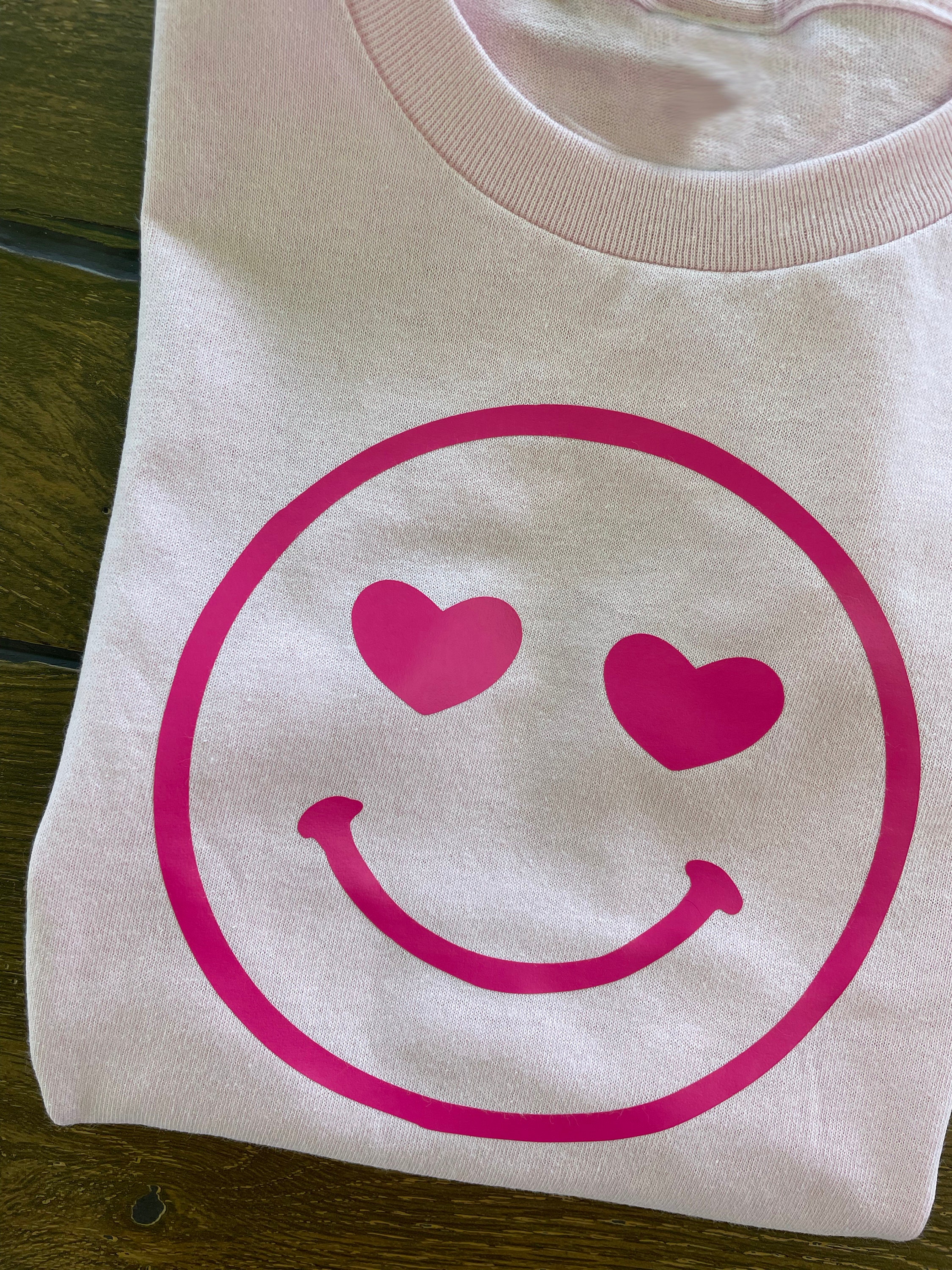 Cute Heart, cute eyes Kids T-Shirt for Sale by Artfreely97
