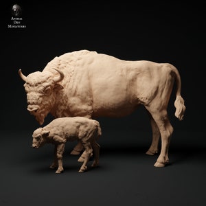 Guardia de Honor con Impresión 3D - Miniaturas Animal Den - Bisonte Europeo - Diferentes Variantes - Escala 1/50, 1/33 y 1/24 - SIN PINTAR