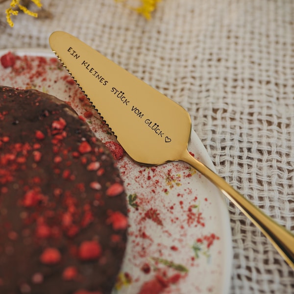 Ein kleines Stück vom Glück Personalized cake server handstamped text wedding gift for bride groom couple Dessert spatula shovel stamped