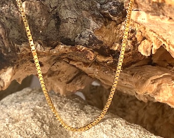 Solid 14k Gold Cube Veneziana Chain. Ladies Gold Chain. Italy Chains.