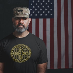 教会戦争十字架退役軍人キリストはあなたのために死んだ半袖ユニセックスTシャツ