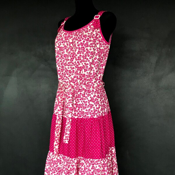 Summer floral pattern pink dress. Size L. Made in Germany.