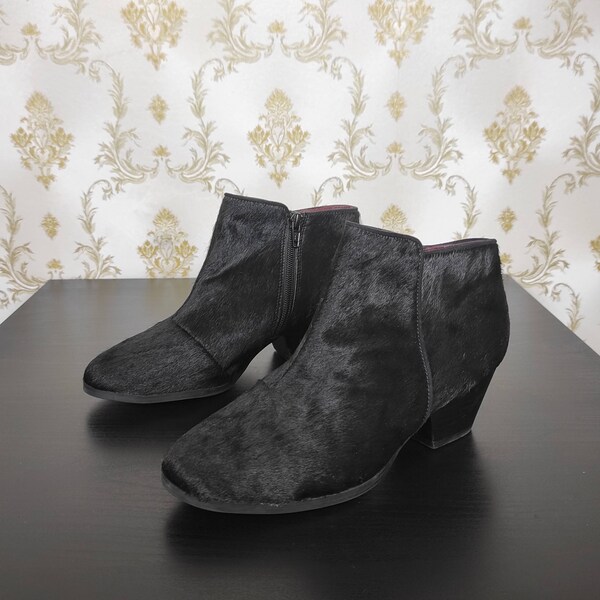 Briarwood - Ponyhair Boots
