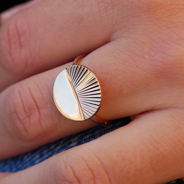 Bague en forme de soleil plaqué or pour femme