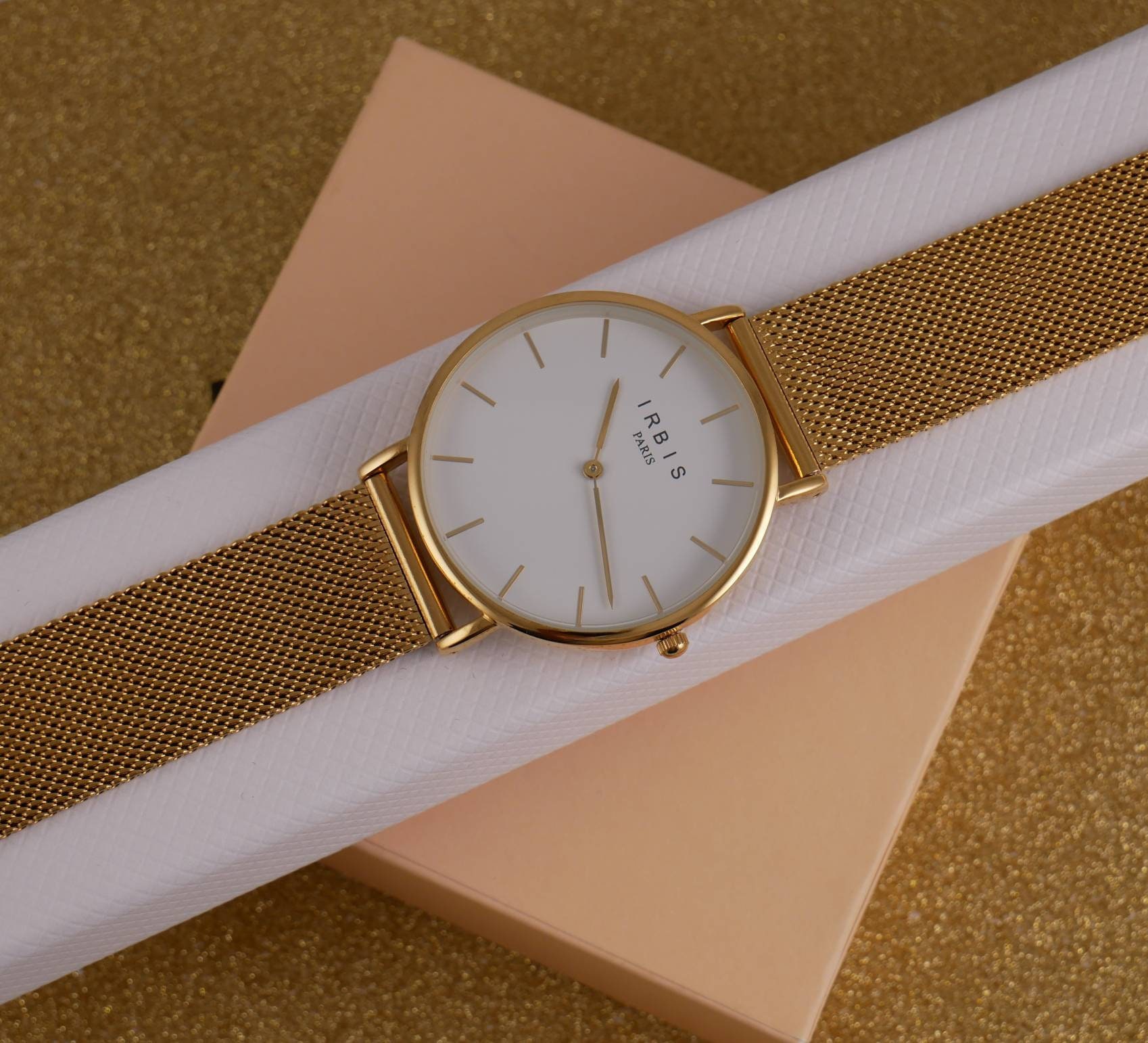 Bloeien Optimisme Kaal Minimalist Watch in Milanese Gold Mesh for Men and Women With - Etsy