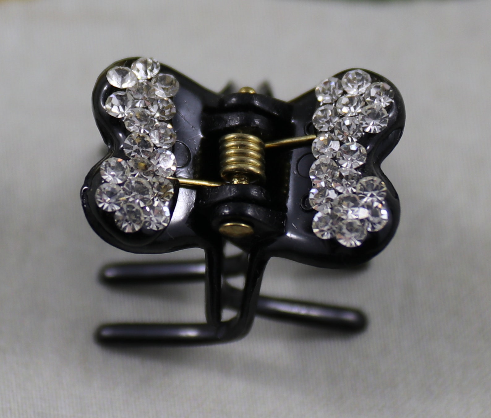 butterfly claw clips