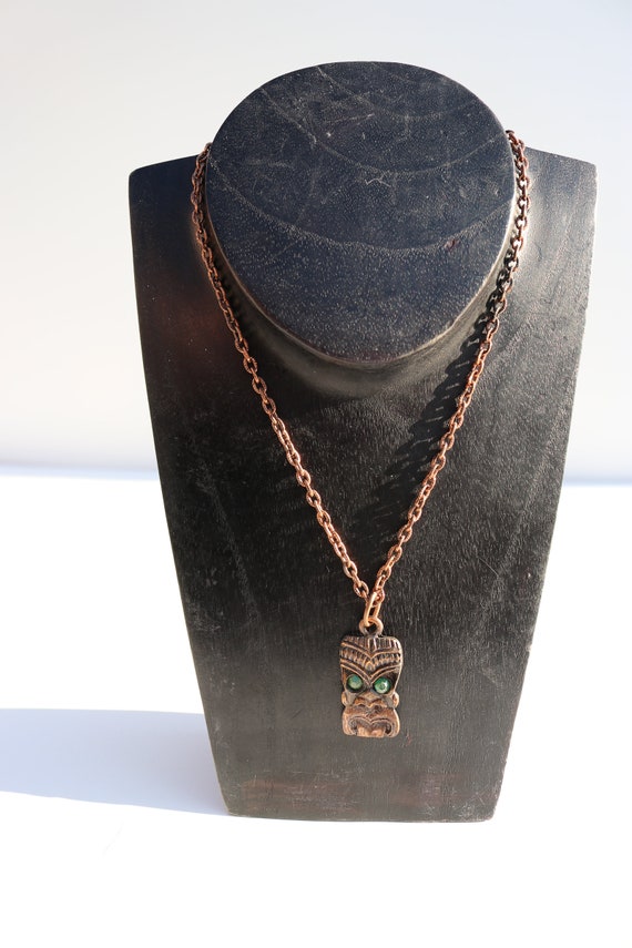 Vintage TIKI Charm Necklace in Bronze or Copper l… - image 3
