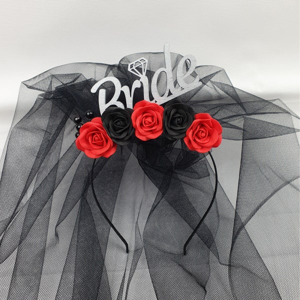 Bride to be headband Gothic bridal veil Hen party veil bachelorette party veil red black flowers crown