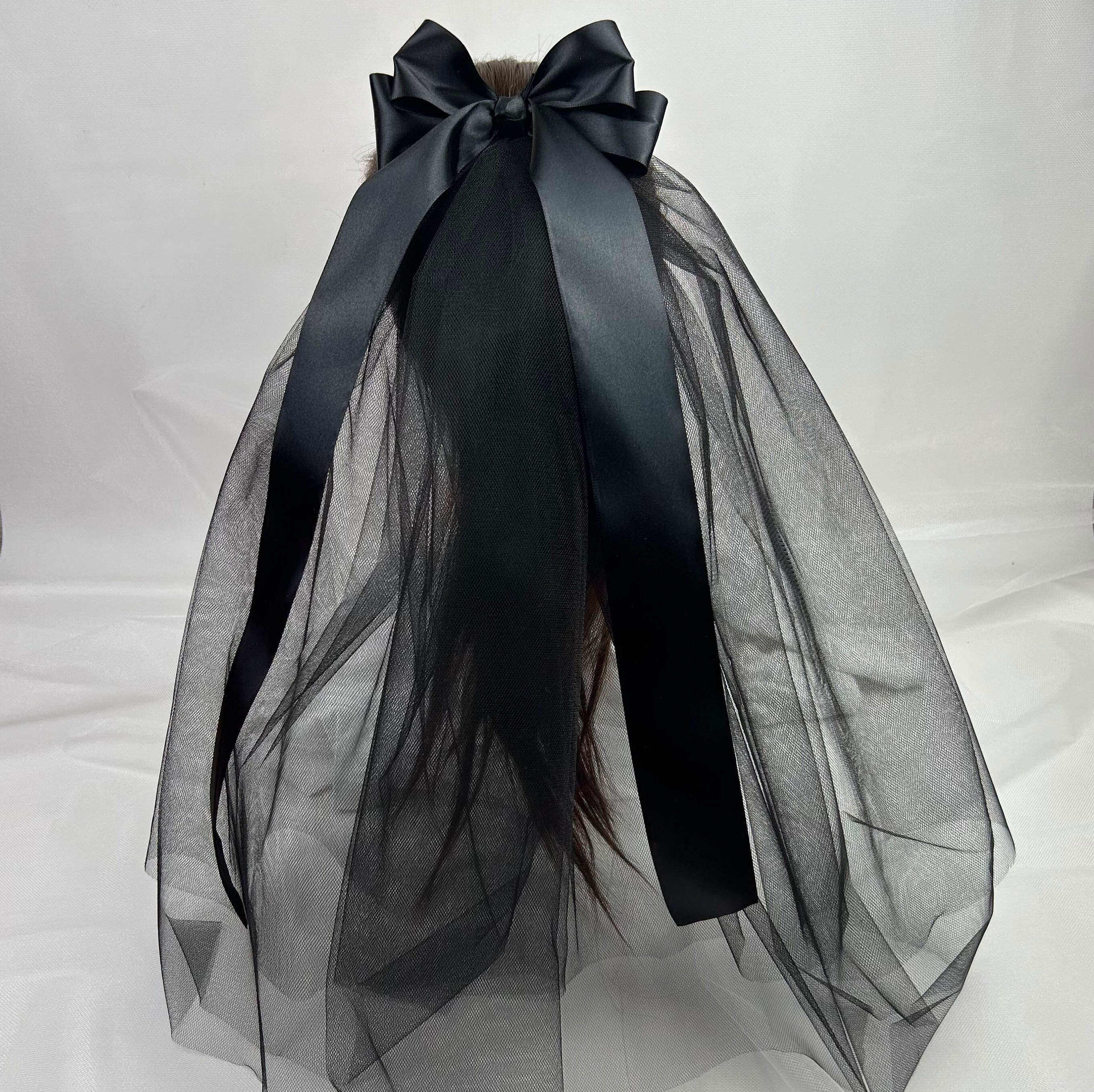 Bachelorette Black Veil Witn Bow Gothic Bride to Be Headband  display picture 3