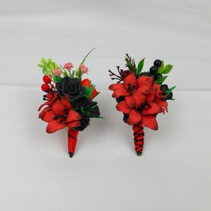 Red Boutonniere for men Wedding boutonniere Rustic boutonniere Grooms flower boutonniere set Black boutonniere lily