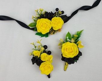 Yellow Black rose Boutonniere for men Gothic wedding boutonniere Black wrist corsage Grooms boutonniere set Yellow flower bracelet