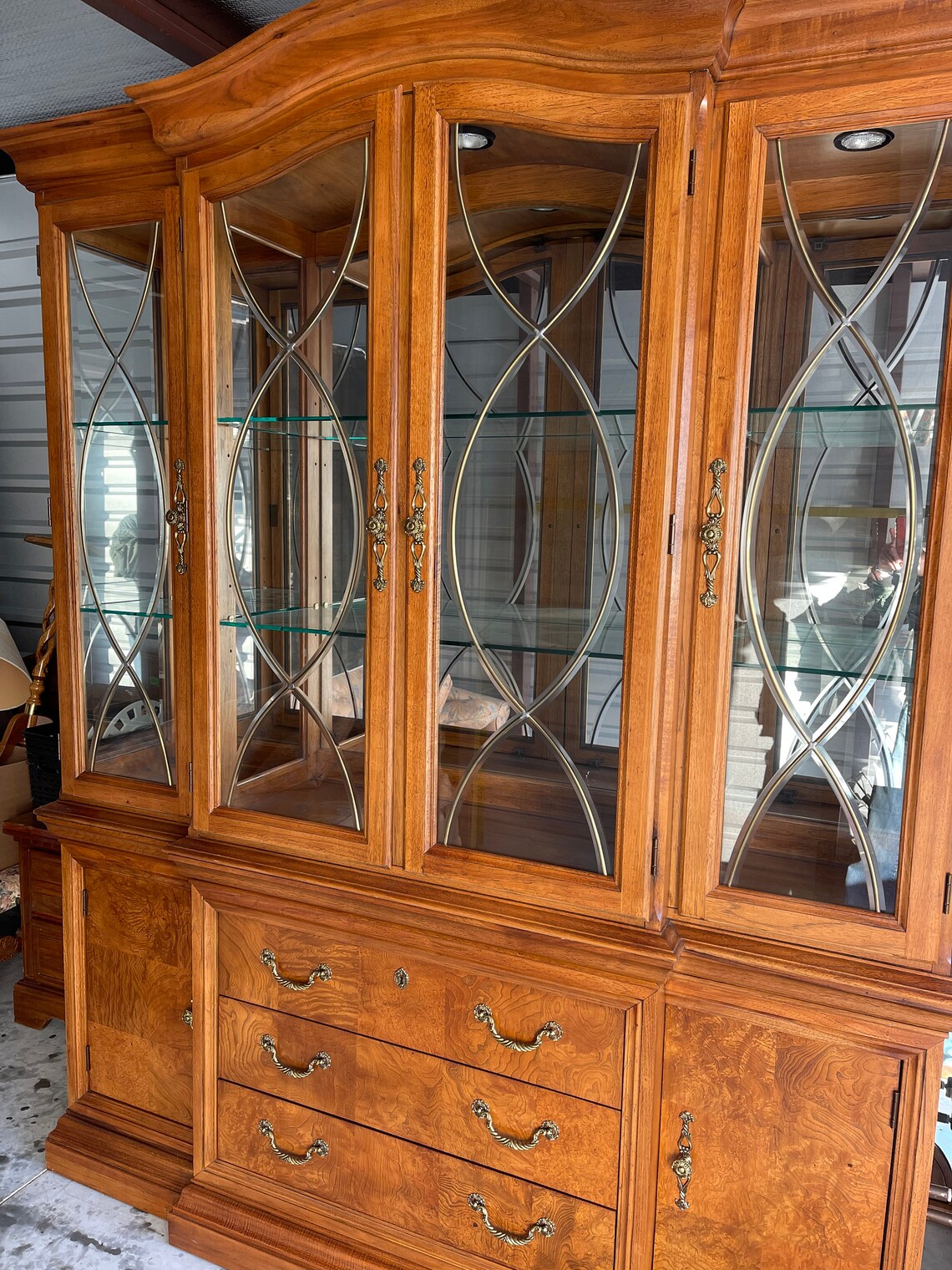 Thomasville Hutch British Gentry Collection Etsy