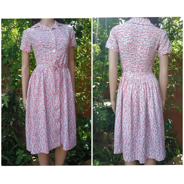 Robe des années 40, en coton, motif abstrait fleuri bleu blanc rouge Taille S, Fr36 Eu34 Uk Au Nz 6 Us2