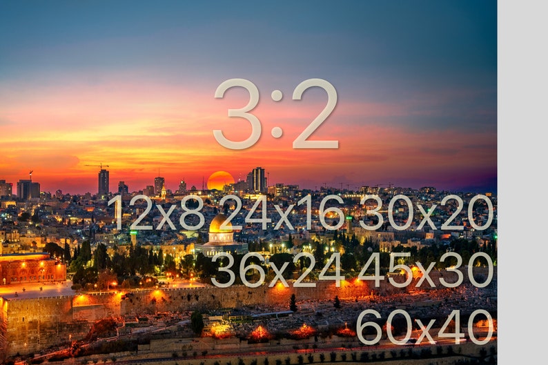 Puede incluir: Una vista panor&aacute;mica de un horizonte urbano al atardecer con un edificio con una c&uacute;pula dorada en primer plano. El texto "3:2" se superpone a la imagen, junto con varias relaciones de aspecto: 12x8, 24x16, 30x20, 36x24, 45x30 y 60x40.