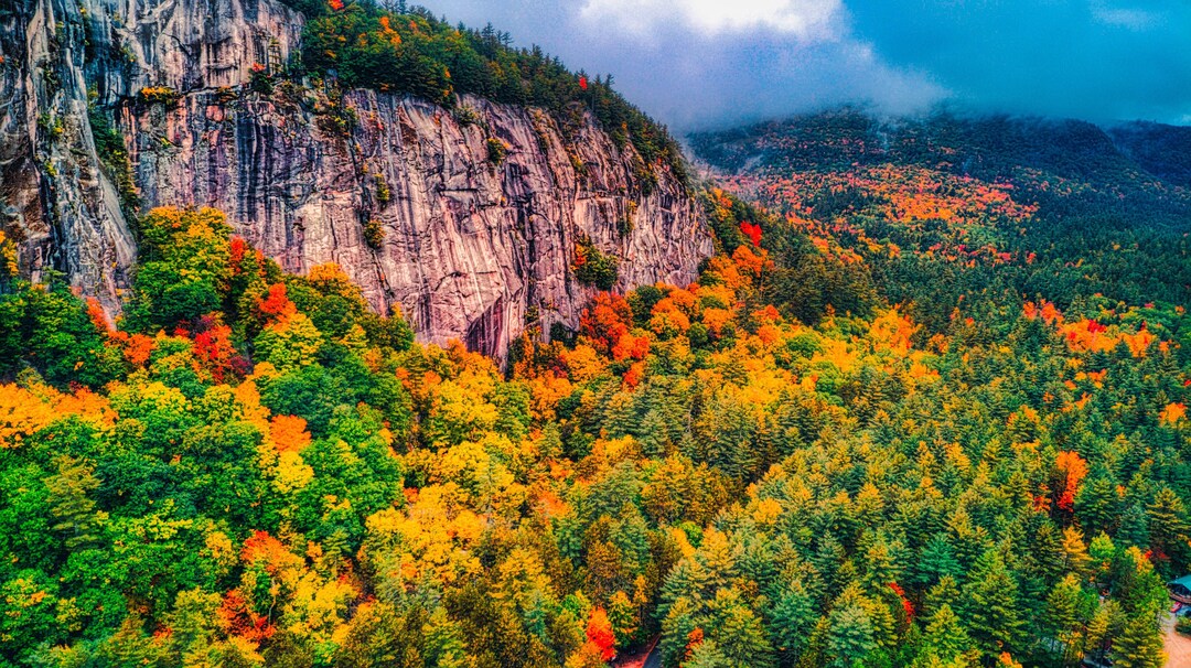Cathedral Ledge - Fall Foliage in the White Mountains | New