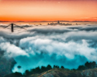 San Francisco Skyline and Golden Gate bridge in the Sunrise fog - Canvas Print | Photo Paper Print | Framed Photo | Metal Print