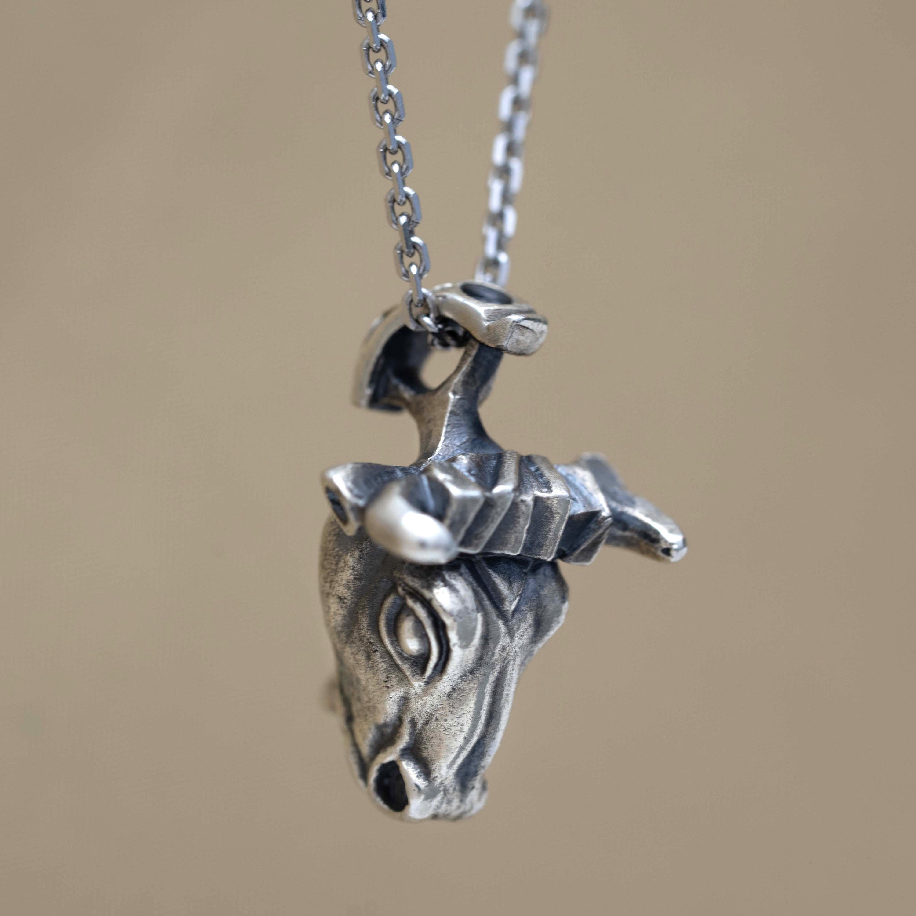 Bull Pendant Sterling Silver Taurus 