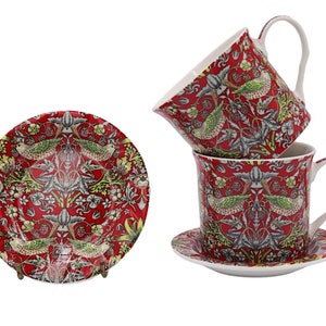 William Morris red strawberry thief set of 2 palace cups with matching coasters.
