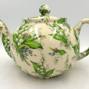 Heron Cross Pottery 2 cup teapot in Lily of The Valley design.