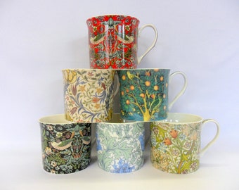 Set of 6 assorted William Morris design palace mugs.