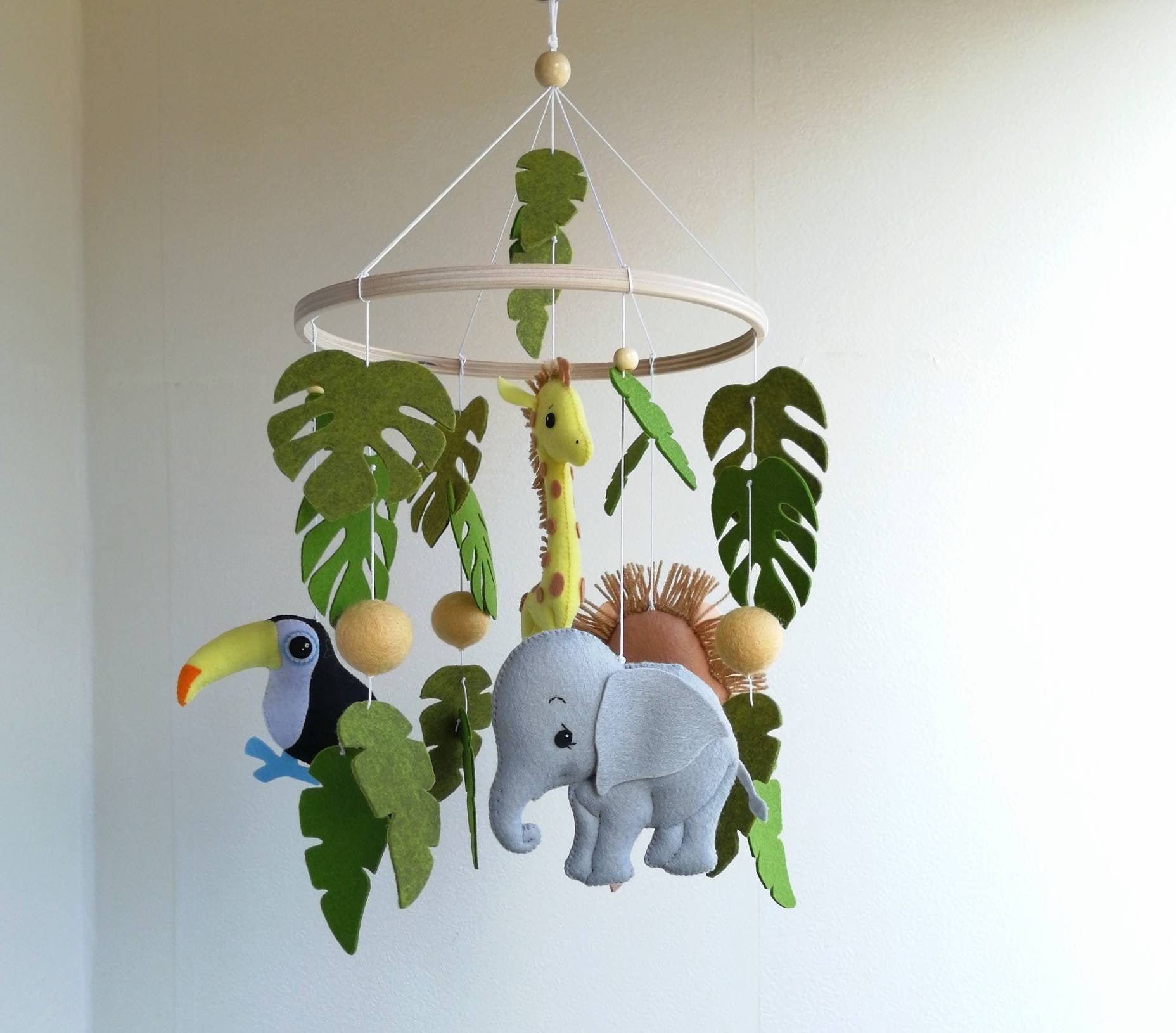 Safari baby mobile / Tropical crib mobile / Jungle animals Etsy